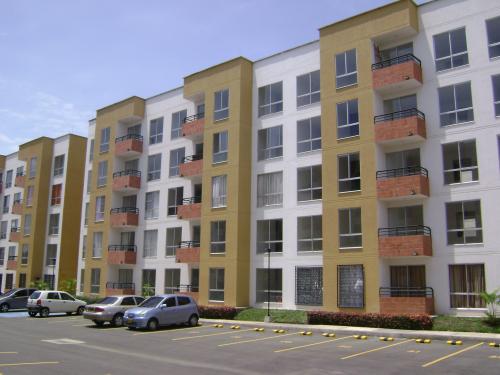 ALQUILO SEGUNDO PISO EN CIUDAD BOCHALEMA AL SUR DE CALI