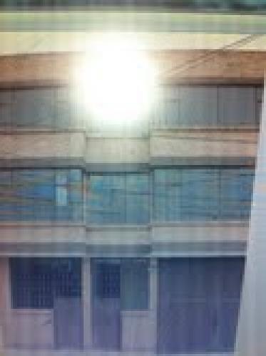 REMATE EN FRENTE DE COLSUBSIDIO ROMA  CASA BODEGA 392Mts CONSTRUIDOS 