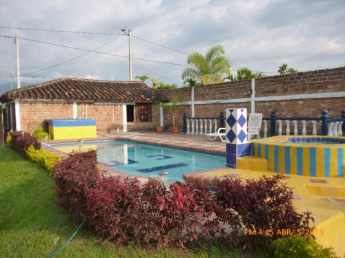 vendo hermosa finca en santa helena