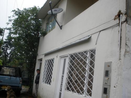 CASA RENTA, 2APTOS.+ CASA ADICIONAL  VEREDA CERCA DE PIEDRA ESTRATO 3