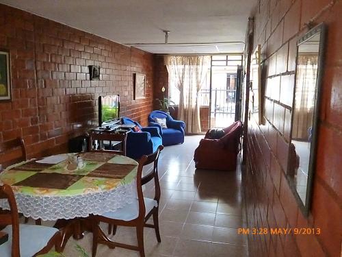 Vendo casa en  Alameda, cerca a la Principal