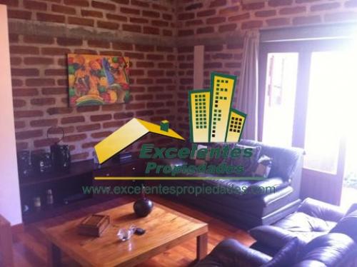 Se Vende Excelente Casa finca en la Estrella (les946)