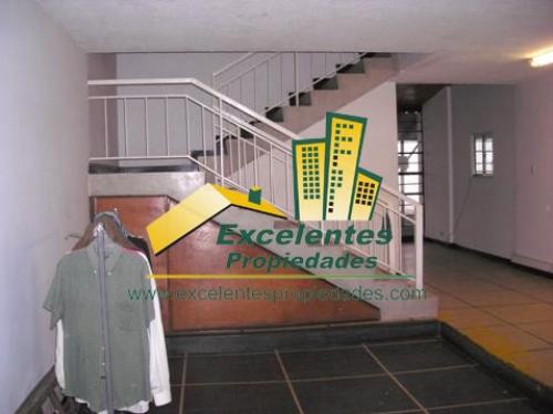 Se Vende Excelente casa en Laureles (3la951)