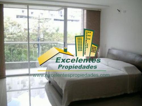 Se vende Excelente Aparta-estudio En Poblado (2PB960)