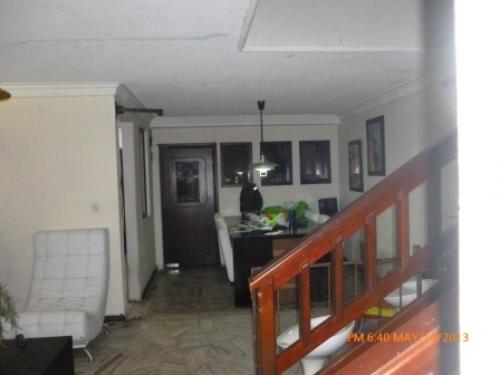 Vendo casa en las flores