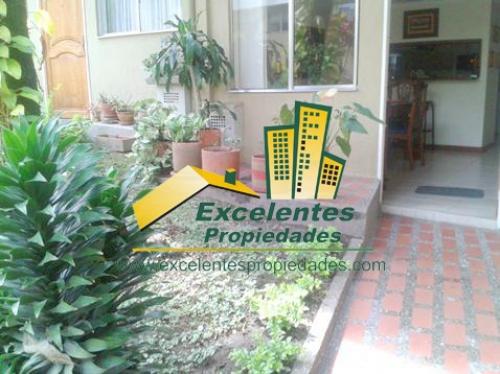 Se vende Excelente Casa en Calasanz (3ca628)