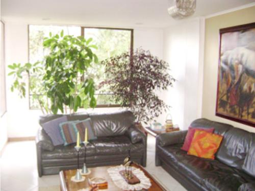 Se vende   Maravillosa Casa en  el Poblado  (2ep1022