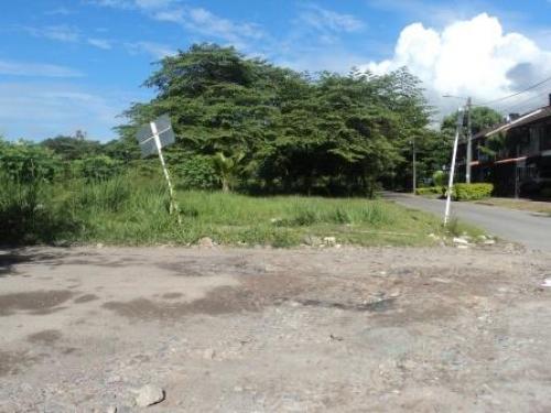 LOTE PARA USO INDUSTRIAL O COMERCIAL 