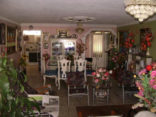 Apàrtamento economico, supercentral, buenos acabados