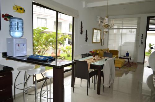 Vendo casa en villavicencio conjunto esquinera