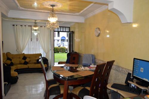 Vendo casa en Villavicencio conjunto Parques de castilla 