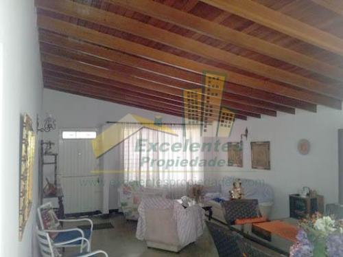 Se vende Excelente Casa en Belén (4ro500)