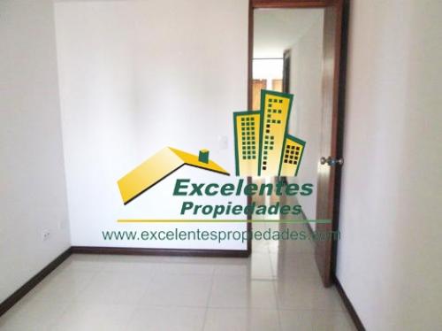 Se Vende Excelente   Apartaestudio  en  Medellín   (1ce1042)	