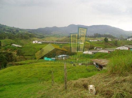 Se vende Excelente Finca en San Félix (mesf527)  