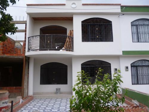 linda casa de descanso en conjunto cerrado en flandes tolima