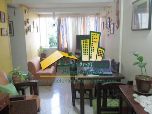 Se vende Excelente Apartamento en Calasanz (3ca562)