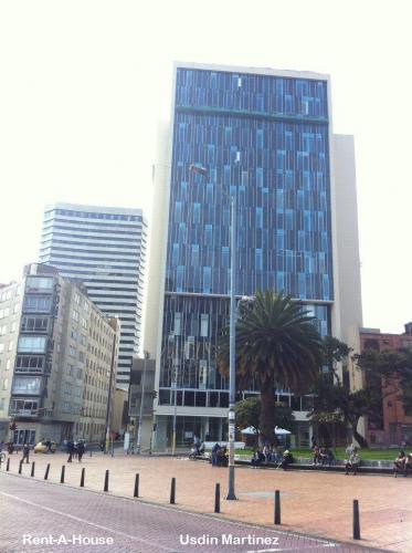 VENDO APARTAMENTO LA CANDELARIA