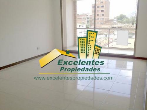 Se Vende Excelente Apartamento en Conquistadores (3un602)