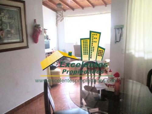 Se Vende Increíble  Casa  en  Bello  (betr1109)