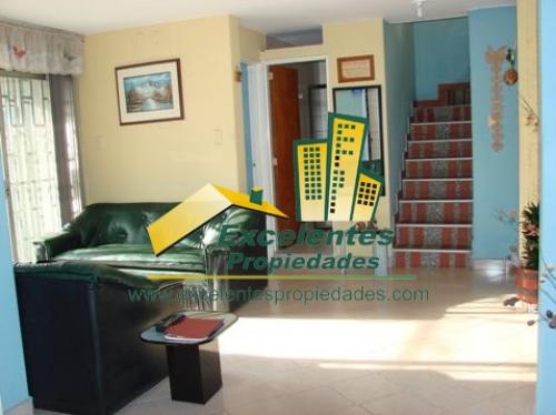 Se Vende Excelente Casa   en  Santa Lucia  (3sl720)