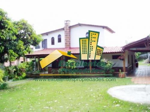 Se Vende Maravillosa  Casa Finca  en Copacabana  (copa1021)	