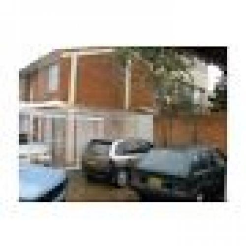 CASA ESQUINERA IBARO 1 LINDA +LOTE ADICIONAL PEGADO 2 PLANTAS + ALTILLO