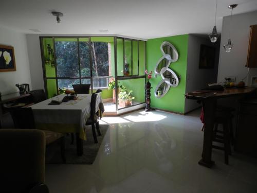 APARTAMENTO EN SABANETA AVES MARIA 