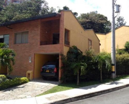 CASA ENVIGADO POR LA FRONTERA