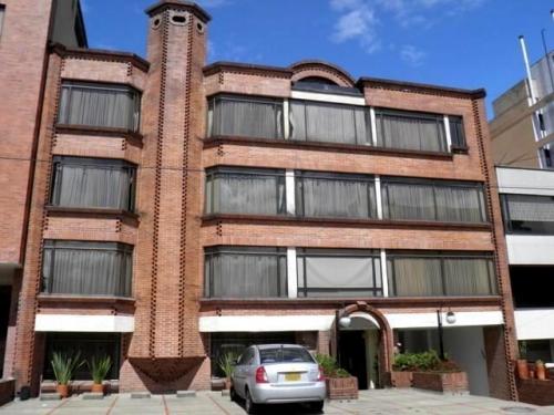 ARRIENDO APARTAMENTO CHICO