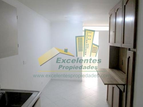 Se Vende Espectacular  Aparta-estudio  en La América  (3la1151)