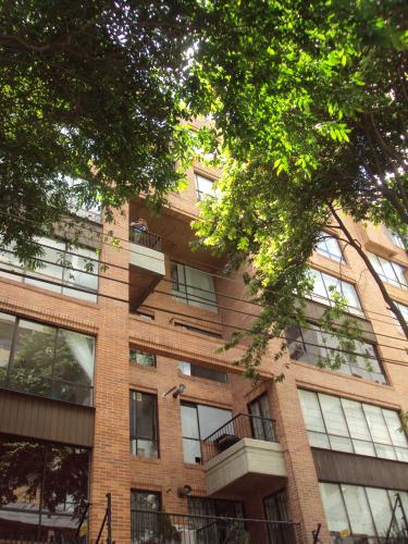 Se vende apto en Chico Cll 89 Con 13