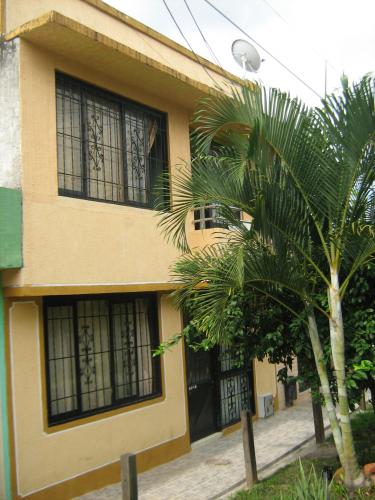Vendo Hermosa Casa Ciudadela Comfenalco IV Etapa