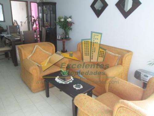 Se Vende Maravilloso apartamento en Calasanz (3em1143)