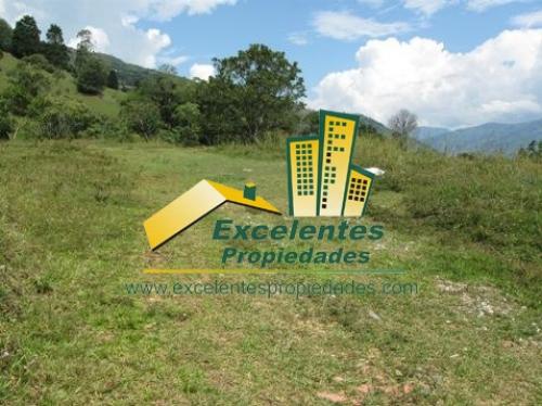 Se Vende Excelente Lote en Copacabana (coez741)