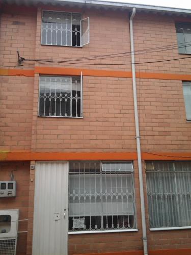 VENDO CASA JARDINES DE CASTILLA