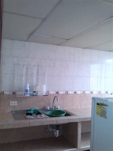 casa amplia, buenos acabados, brr. cacique tundama