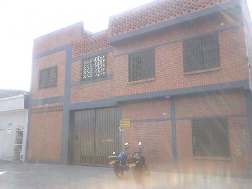 Vendo o Arriendo bodega excelente ubicación