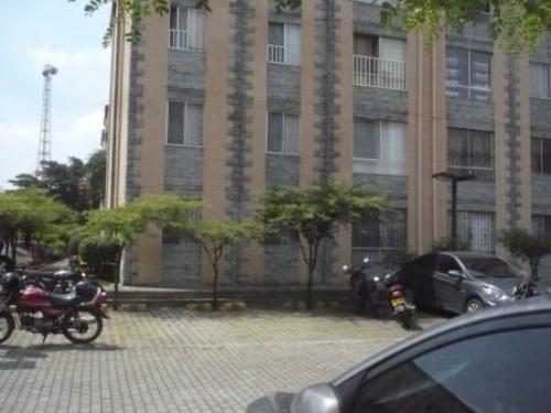 Arriendo excelente apartamento!