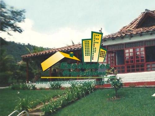 Se Vende Excelente Casa Finca en San Jerónimo (sjeh685)