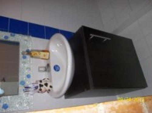 VENDO APTO CON HERMOSA VISTA A LA CIUDAD