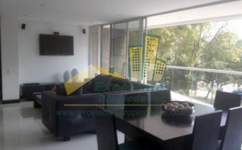Espectacular apartamento en el Poblado (2SMDLA1293)