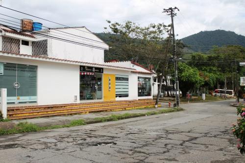 Rentando Casa Comercial Panorama