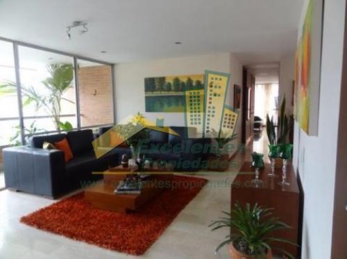 Excelente apartamento en Envigado (ENEN1291)
