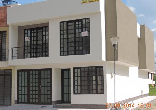 VENDO CASA ESQUINERA PARA ESTRENAR