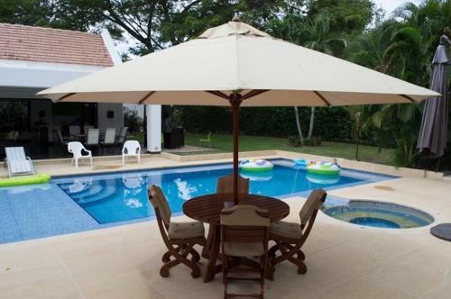 VENDO EXCELENTE CASA EN CONDOMINIO PUERTO PEÑALISA