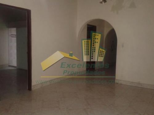 Excelente casa en Santa Mónica (3SM1348)