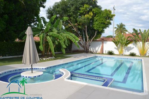 VENDO ESPECTACULAR CASA EN CONDOMINIO