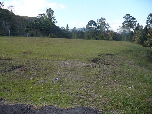 Hermoso lote unidad cerrada, El Retiro.
