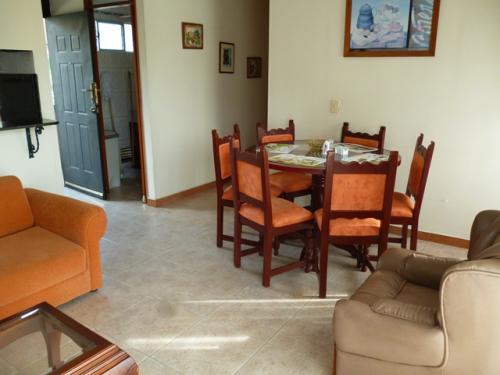 Alquiler Apartamento Medellin Poblado cod 2114