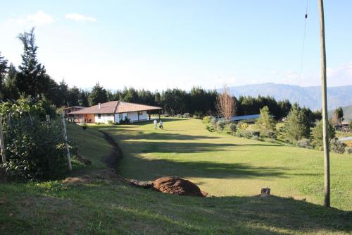 Finca a 400mts de la Autopista Medellín-Bogotá, Guarne.